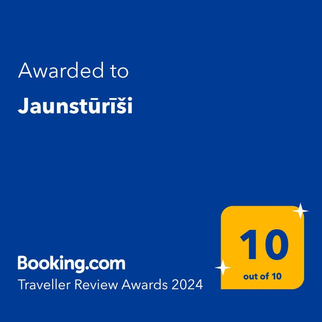 Vila Jaunsturisi Ādaži Exteriér fotografie